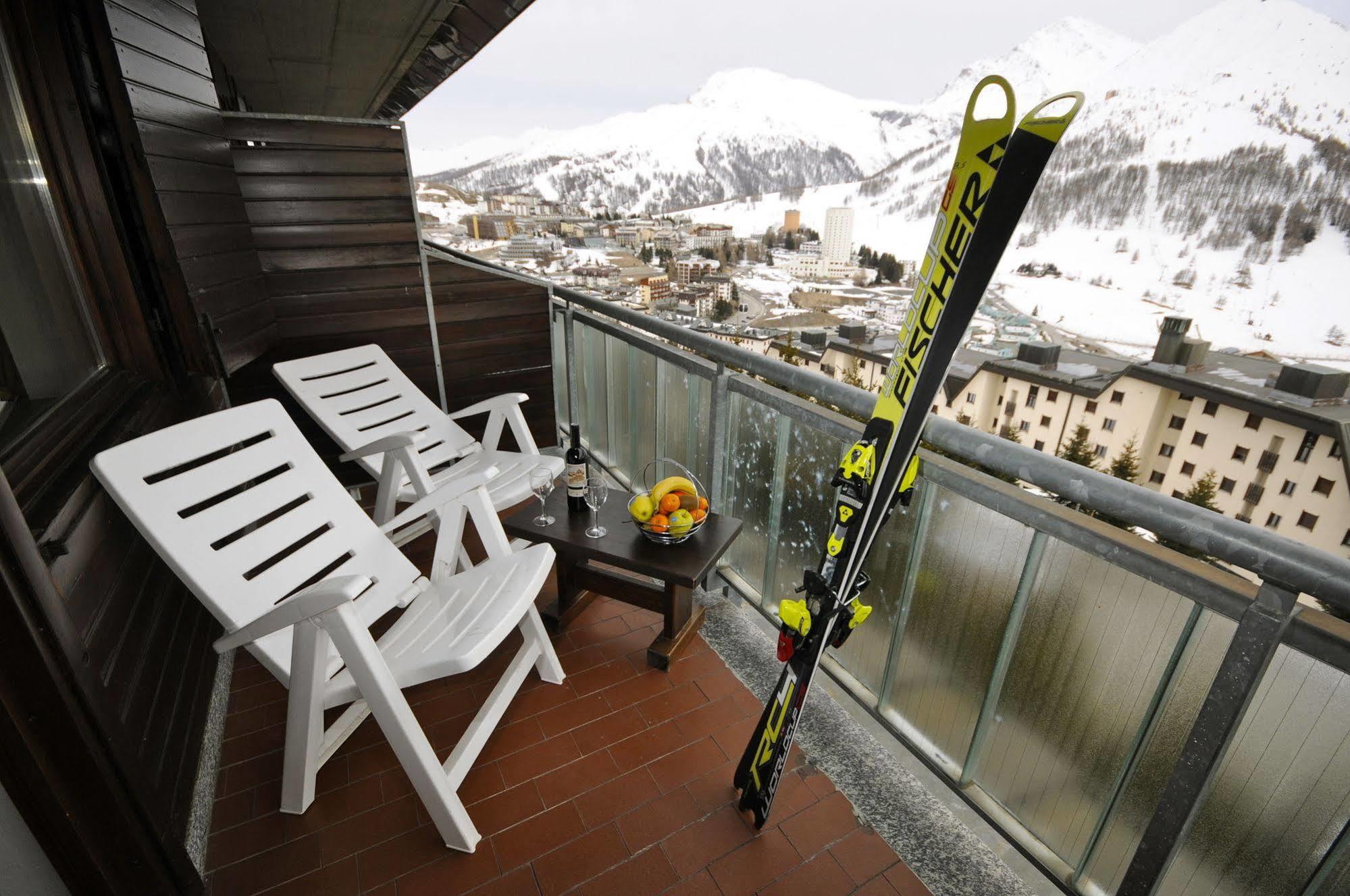 Resort Hotel Palace 2 Colle Colle Sestriere Buitenkant foto